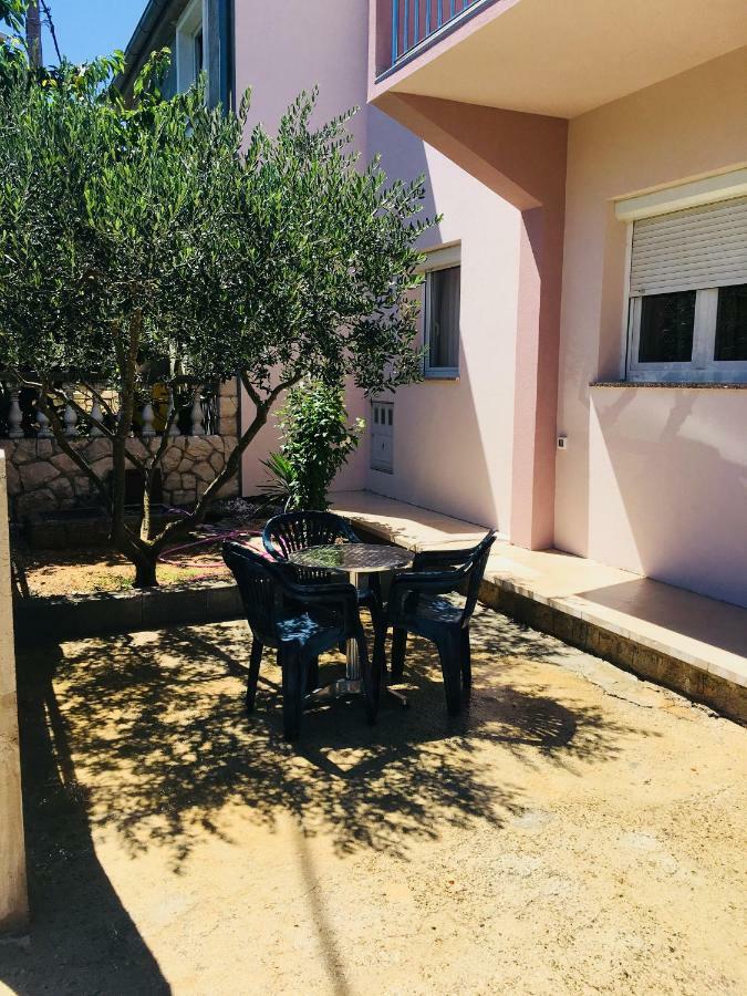 Dama Apartment Obrovac Ngoại thất bức ảnh